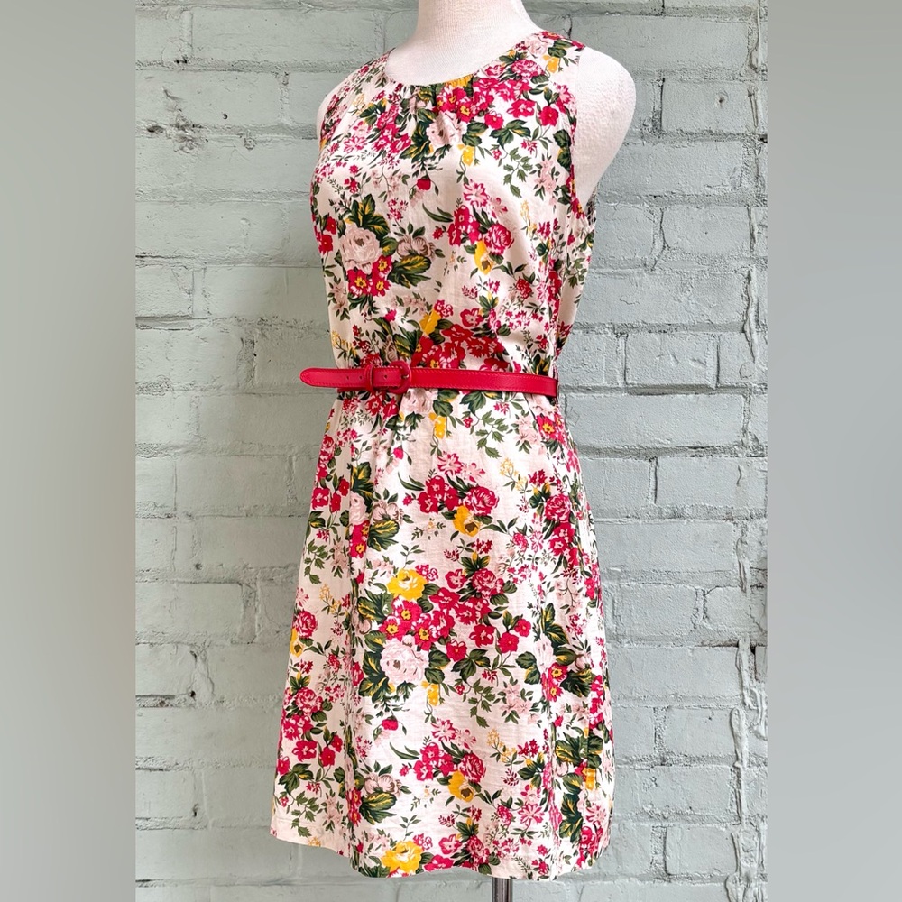 Vintage Floral Sleeveless Shift Dress